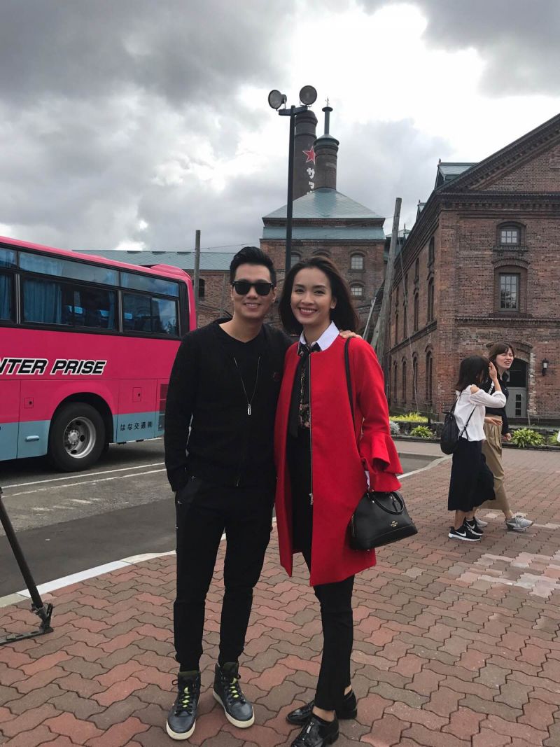 Nguyen Le Viet Anh & Ai Phuong cung 2.JPG